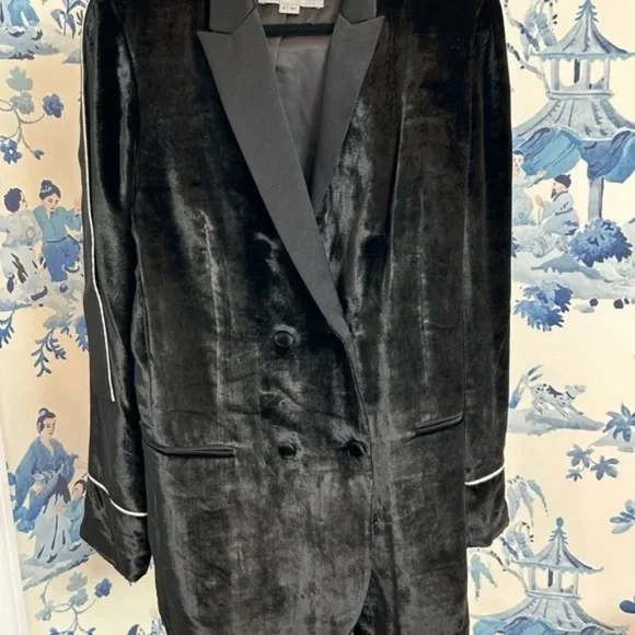 Grey Velvet Ladies Smoking Jacket/Dress - Picture 10 of 12